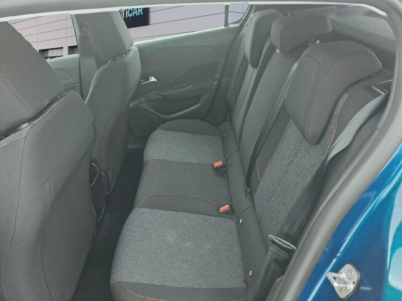 Peugeot 308 hybrid 136 e-dcs6 style — photo 10