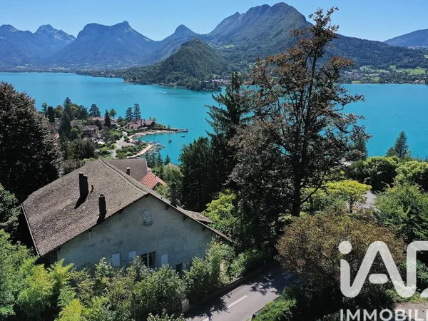 Maison 10 pièces 400 m²