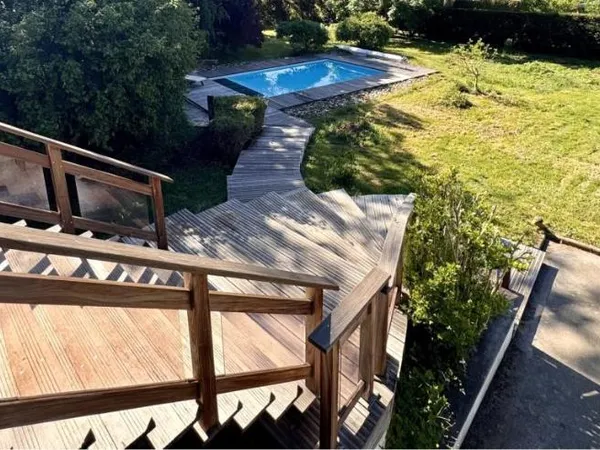 Maison 268 m²