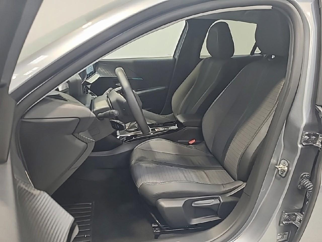 Peugeot 208 puretech 100 s&s bvm6 allure pack — photo 10