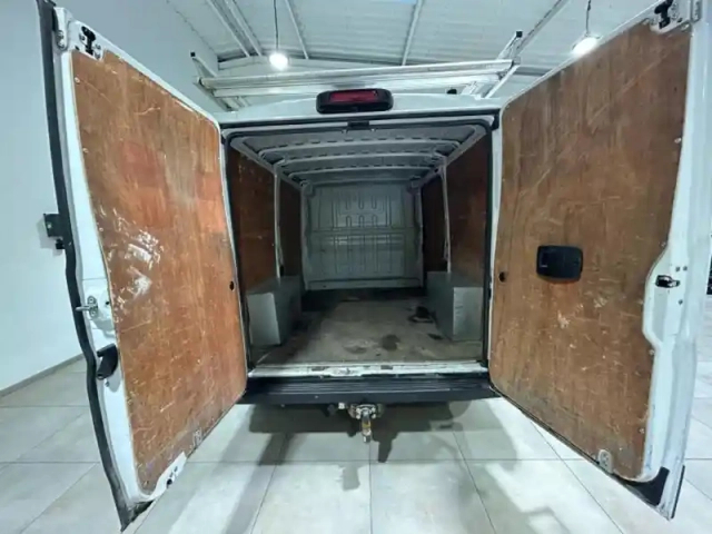 Citroën Jumper fg 33 l1h1 2.2 bluehdi 140 s&amp;s driver — photo 6