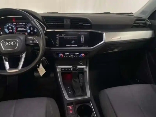 Audi Q3 35 tfsi 150 ch s tronic 7 design — photo 20