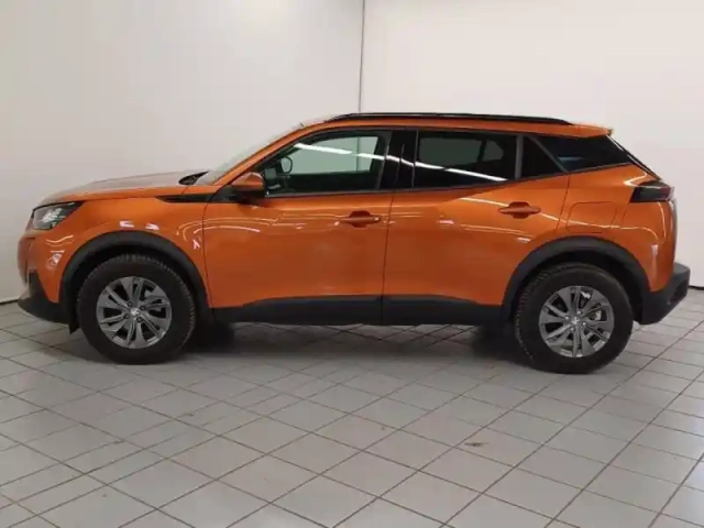Peugeot 2008 1.2 puretech 130ch s&amp;s style — photo 4