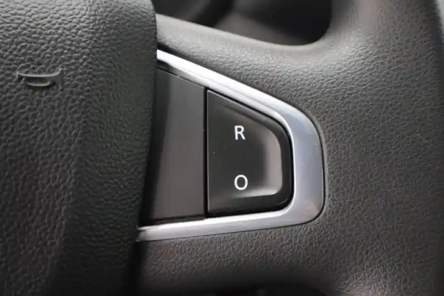 Renault Master ca trac f3500 l2h2 blue dci 150 — photo 25