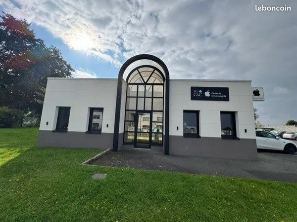 Bureaux 370 m² Lannion