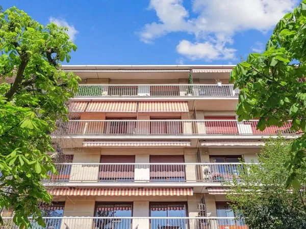 Appartement 7 pièces 142 m²