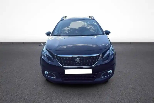Peugeot 2008 puretech 82ch s&amp;s bvm5 — photo 2
