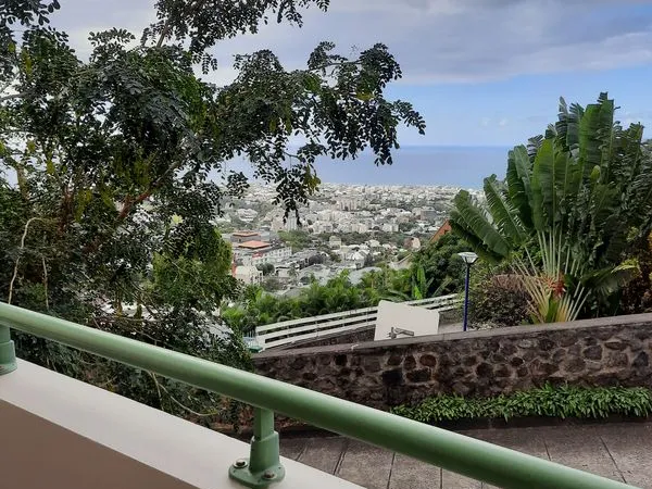 Location T 1 Bellepierre Saint-Denis