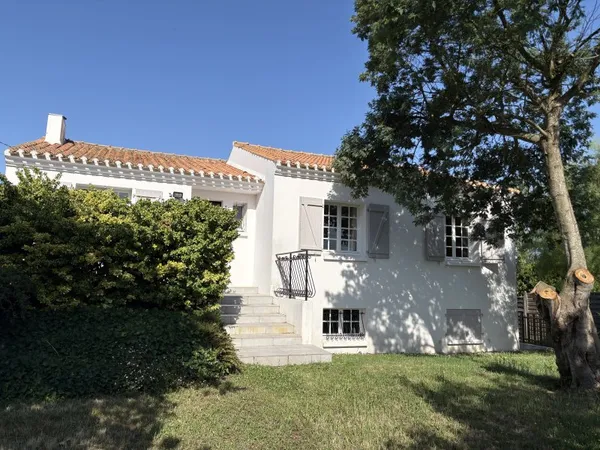 Maison 7 pièces 138 m²