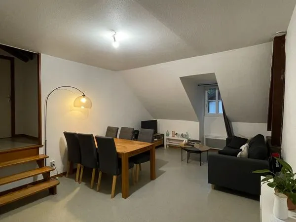 Appartement F3 5 mn de la Suisse