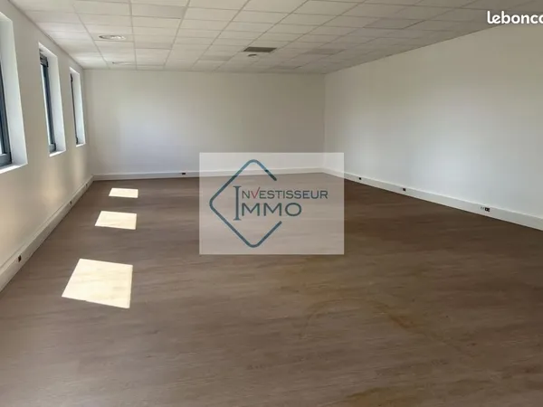 Bureaux 122 m²