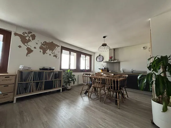EXCLUSIVITE Bons en chablais T2 Bis duplex 73 m2 dernier étage cave stationnement (74890)