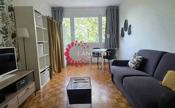 Studio meublé 19m2 centre village