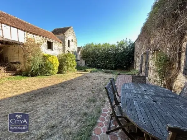 Maison 8 pièces 240 m²