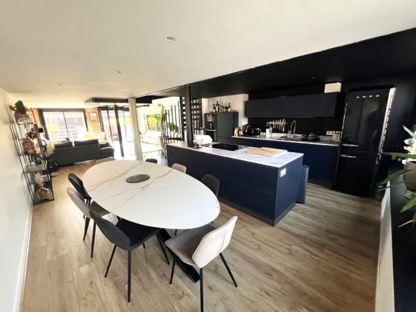Vends loft - 170m²