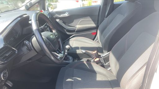 Ford Fiesta 1.0 EcoBoost 100 - ST-Line – 2019 – 161843 km – Essence – Boîte Manuelle — photo 6