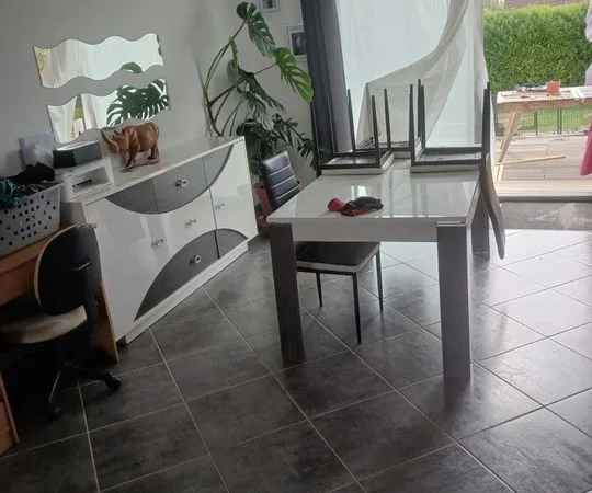 Chambre de 10m2 à louer sur Feuges