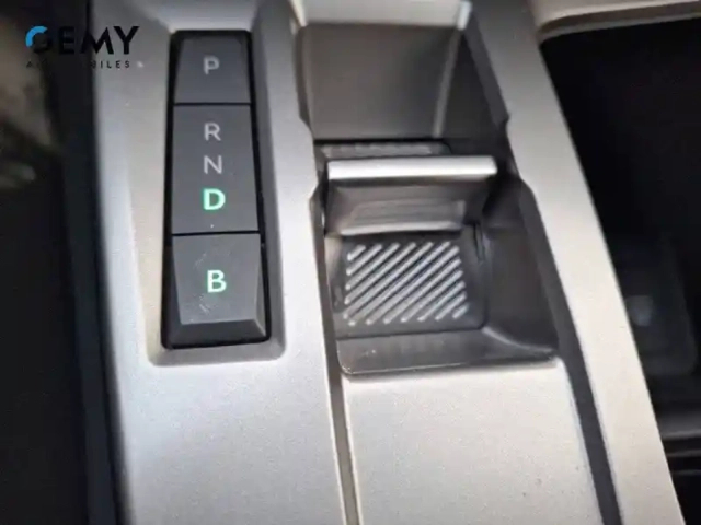 Peugeot 308 sw electrique 54 kwh 156ch — photo 111