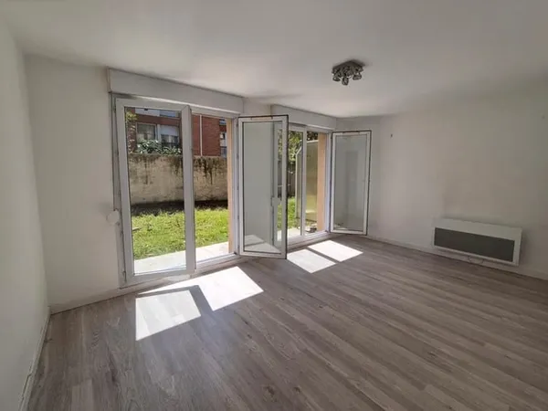 Appartement T1 lumineux avec terrasse et parking en sous-sol