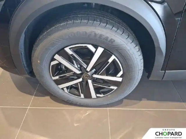 Peugeot 2008 hybrid 110 e-dcs6 — photo 12