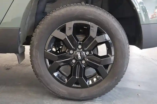 Dacia Duster blue dci 115 4x4 — photo 45