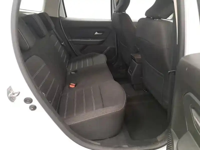 Dacia Duster eco-g 100 4x2 — photo 21