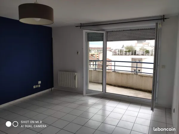 T2 48m2 avec balcon et box en sous sol fermé