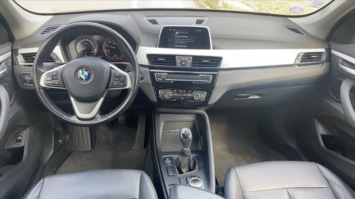 BMW X1 sDrive 18i 140 - Business Design – 2019 – 97629 km – Essence – Boîte Manuelle — photo 46