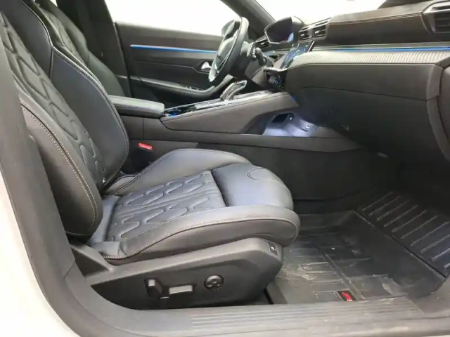 Peugeot 508 sw hybrid 225 e-eat8 — photo 34