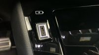 Peugeot 208 1.2 Hybrid 145ch GT e-DCS6 — photo 30
