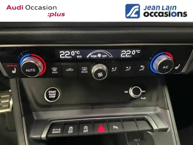 Audi Q3 35 tdi 150 ch s tronic 7 — photo 14