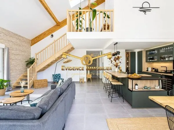 Duplex 5 pièces 128 m²