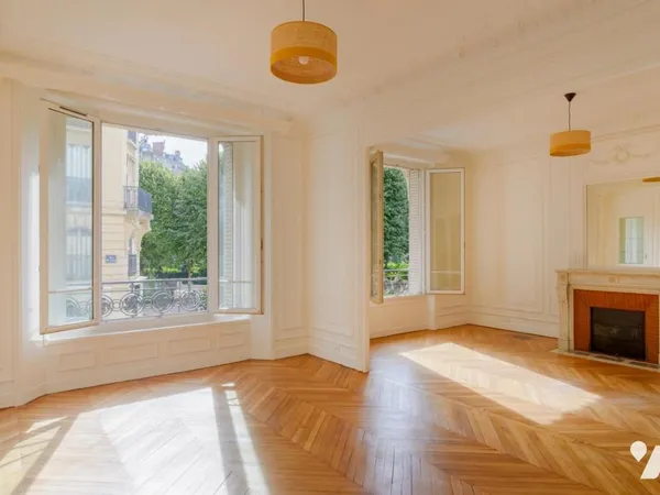 Appartement 4 pièces 99 m²