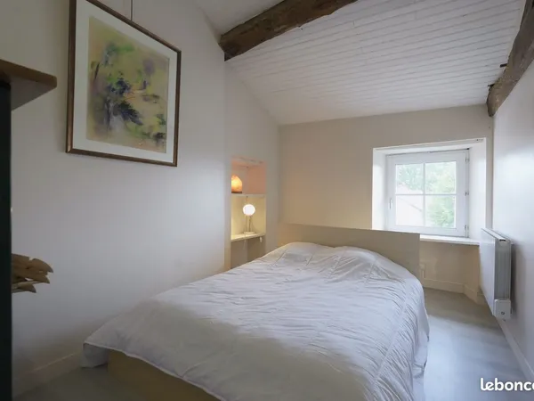 Maison mitoyenne disponible le 27 septembre