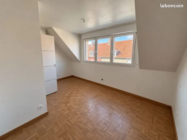 Flixecourt - Maison rénovée 60 m² - 2 chambres - Jardin 75m²