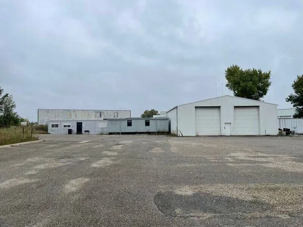 Terrain industriel 19000 m²