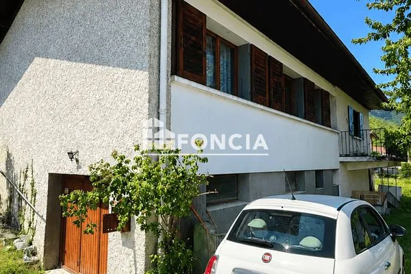 Maison 5 pièces 106 m²