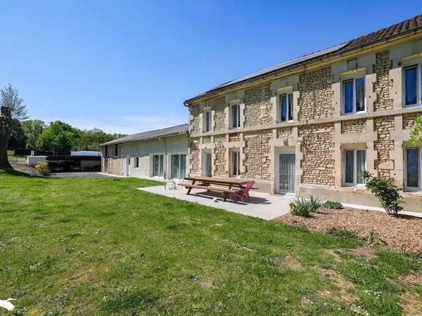 Maison 6 pièces 191 m²