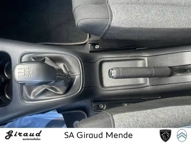 Citroën C3 puretech 83 s&amp;s bvm5 — photo 32