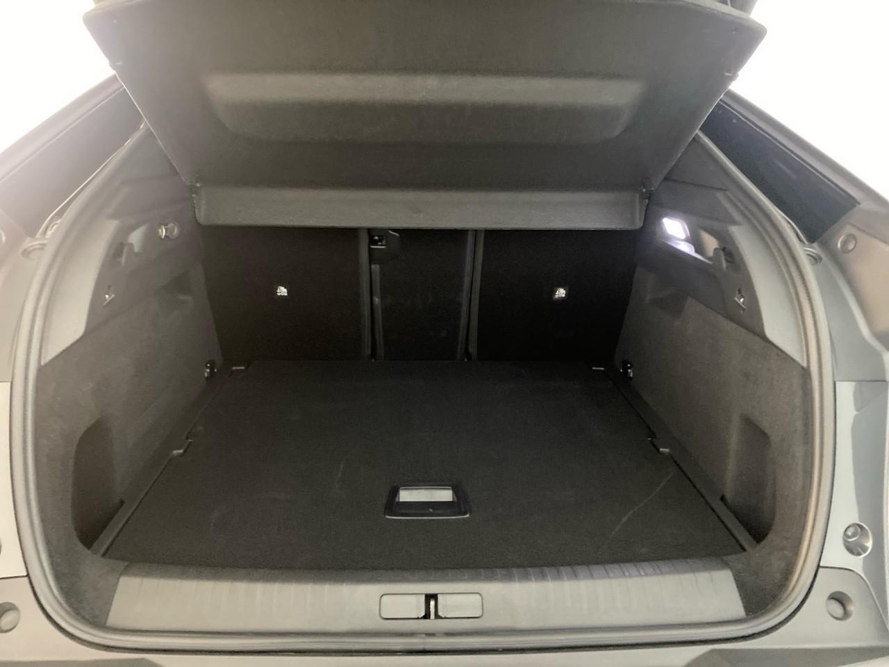 Peugeot 3008 hybrid 145 e-dcs6 gt — photo 6
