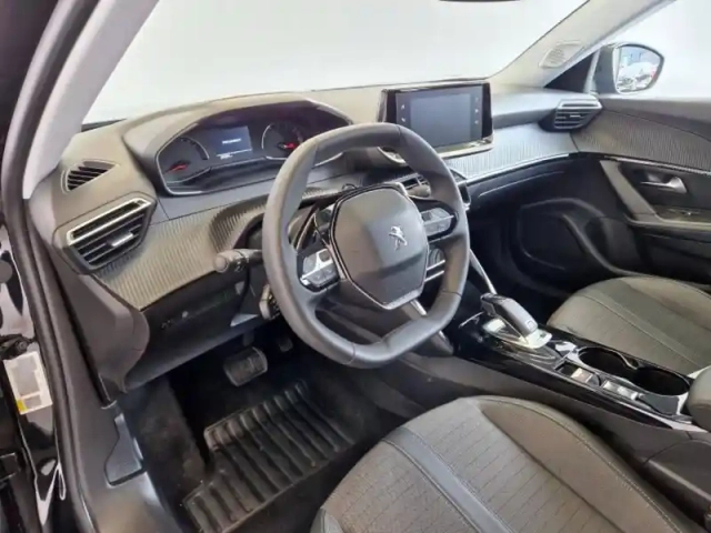 Peugeot 2008 1.2 puretech 130ch s&amp;s allure eat8 — photo 8