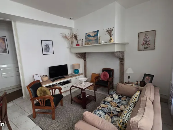 Maison de charme rénovée avec goût à Salies de Béarn
