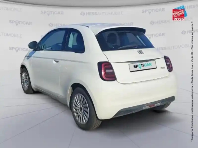 Fiat 500 e 95ch action — photo 8