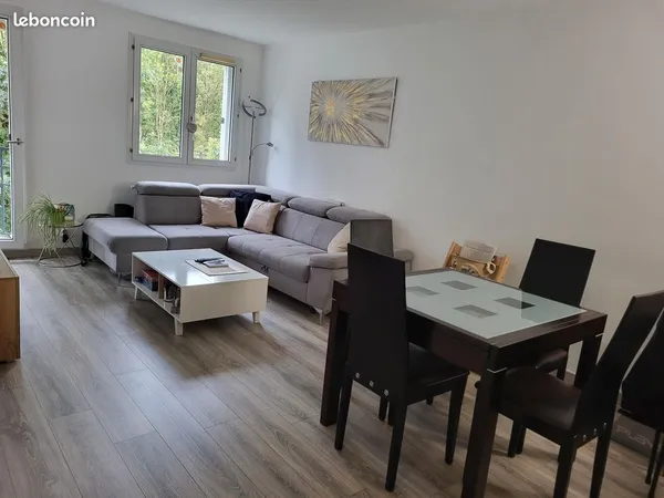 A louer appartement 47,5m² meublé - ELANCOURT