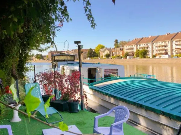 Ta chambre sur une péniche, à 25 min de Paris