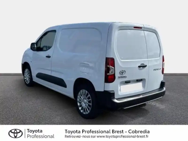 Toyota Proace city medium 110 vvt-i dynamic mc23 — photo 2