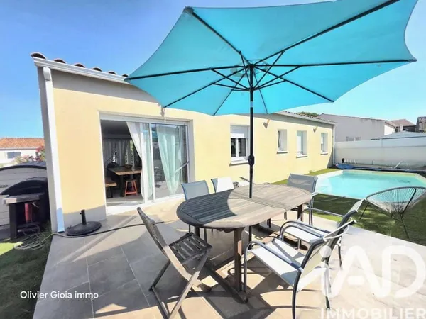 Maison de plain-pied 4 pièces 100 m²