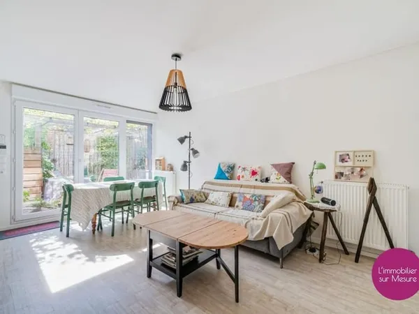 Maison avec jardin À Vendre