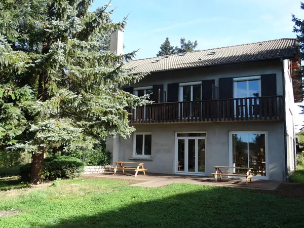 Local industriel 576 m²