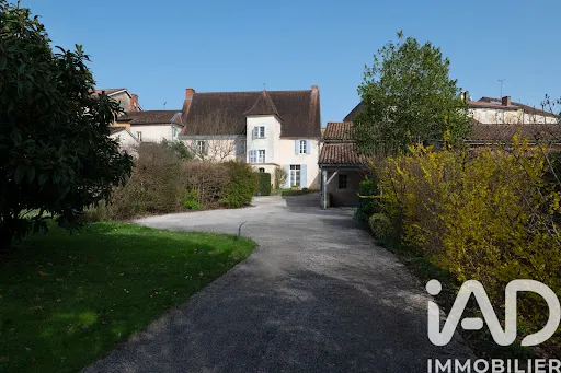 Propriété 20 pièces 523 m²